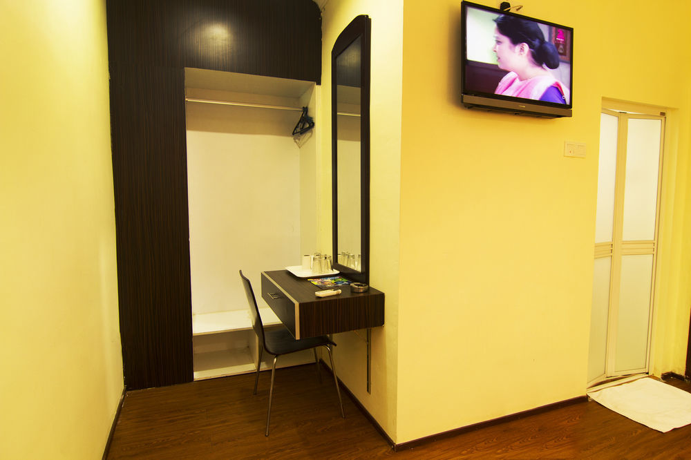 Oyo 327 Buddys Hotel Kuala Lumpur Eksteriør billede